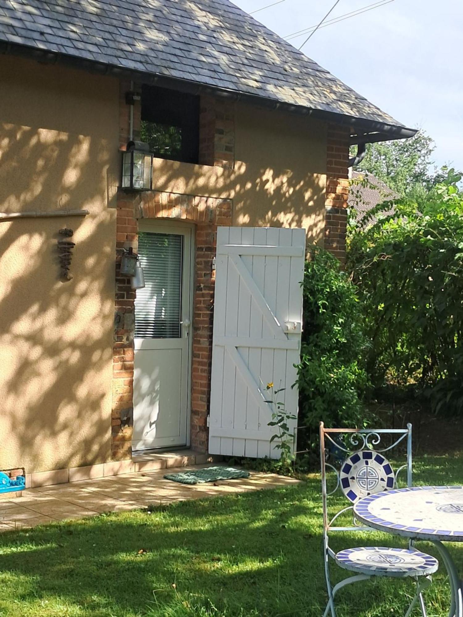 Le Buisson De La Gariole Bed and Breakfast Aubigny-sur-Nère Εξωτερικό φωτογραφία